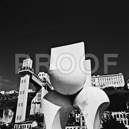 2513_FM_BW_SQ_SALVADOR_BAHIA_BRAZIL_2004