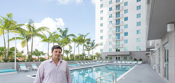 FIU_PLAZA II