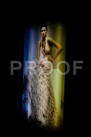 06587_ZV4N_1276_DG_COLOR_Costa_Mesa_Fashion_Island_Ivy_CA_USA_2007_full_blead