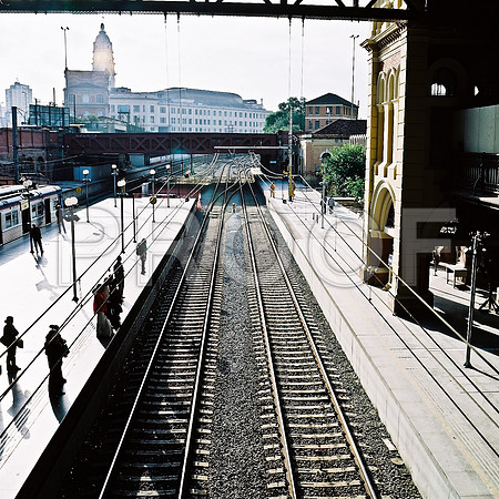 2594_FM_COLOR_SQ_TRAIN_STATION_SAO_PABLO_BRAZIL_2004_4