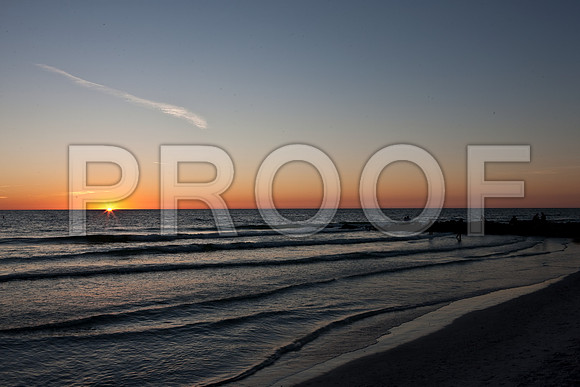 20081026_DVD80_DG_USA_Sarasota_FL_5L8Y1120_full_blead