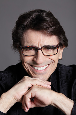 EV_headshot_300x450