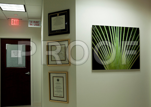 4937_DG_Dr_Amos_Clinic_Instalation_West_Palm_Beach_FL_2010_IMG_0063
