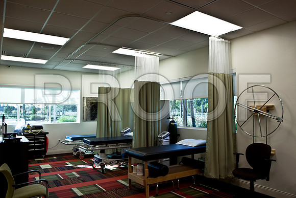 4937_DG_Dr_Amos_Clinic_Instalation_West_Palm_Beach_FL_2010_IMG_0098