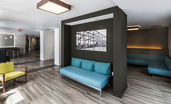 FIU_PLAZA II