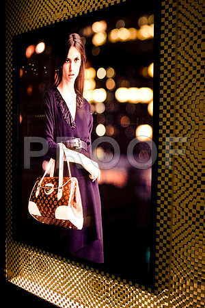 06587_ZV4N_1265_DG_COLOR_Costa_Mesa_Fashion_Island_Ivy_CA_USA_2007_full_blead