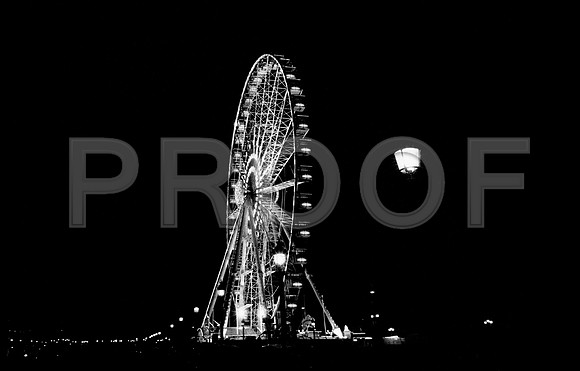 1543_2_Ferrys_Wells_Paris_France_2_full_blead