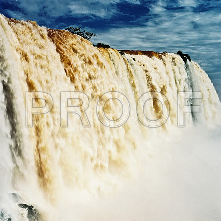 2573_FM_COLOR_SQ-FOZ_DE_IGUAZO_BRAZIL_2004_3