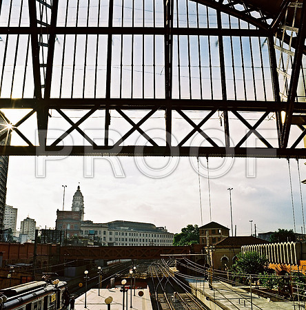 2594_FM_COLOR_SQ_TRAIN_STATION_SAO_PABLO_BRAZIL_2004_7