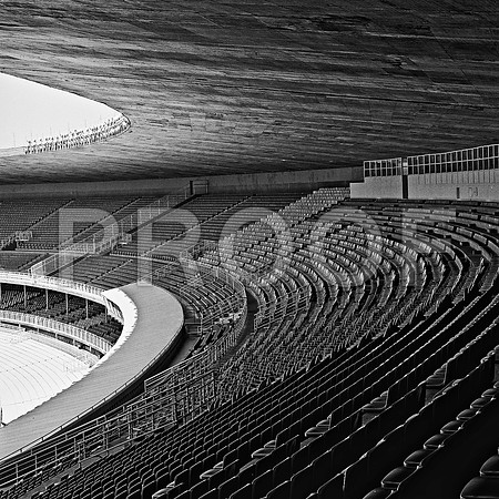 2527_FM_BW_SQ_FOUR_STADIUM_BRAZIL_2004_4