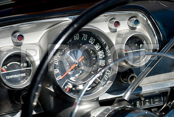 264652440_car dashboard