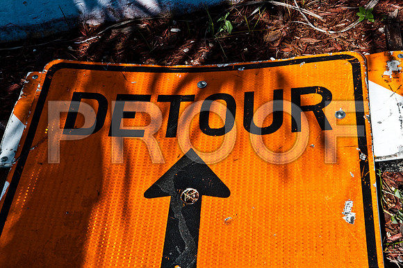 MDT33137_DG_ZV4N_MIDTOWN_6212_BOOK_06
