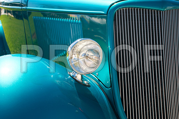 264658474_blue classic car-2
