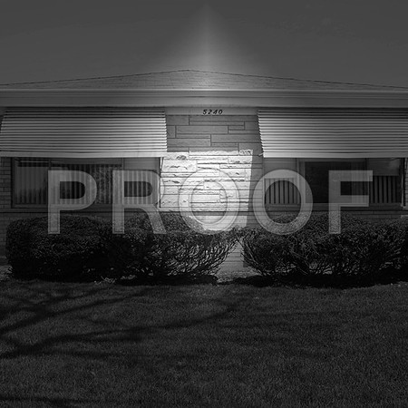 awningswhite_bw
